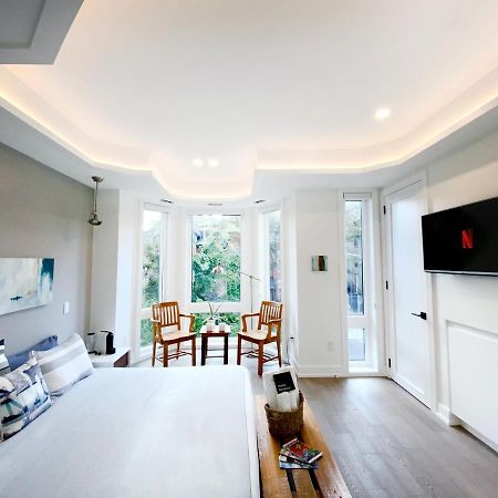 Elegant Downtown Home Toronto Luaran gambar